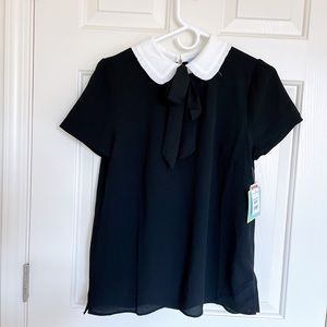 NWT CeCe Peter Pan Collar Top
